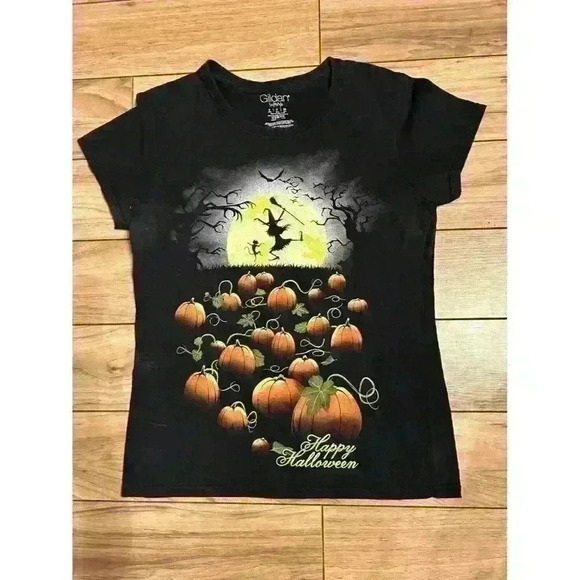 Gildan Soft Style Tops - Halloween T-shirt Small Women's Black with Pumpkins witch
